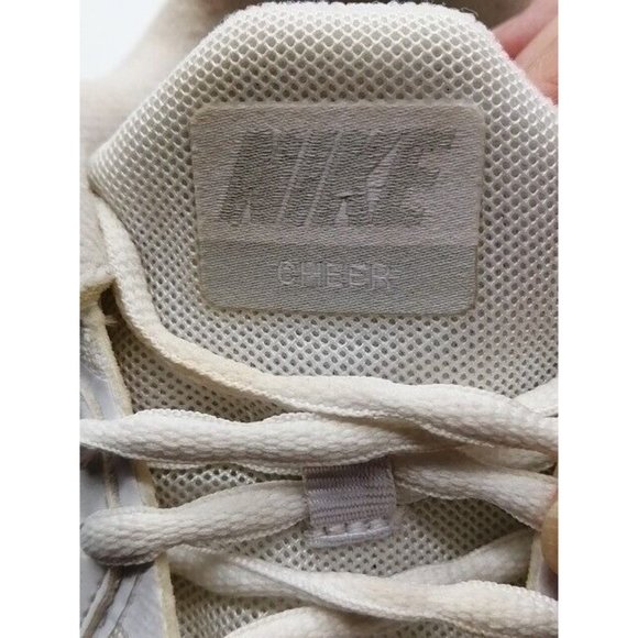 Nike Womens Sneakers Cheer White Low Top Lace Up Walking Shoe Padded Flat Heel 9 - Picture 10 of 11